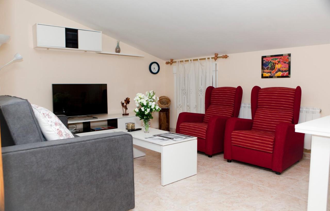 Apartamentos La Relojera 2 Jarandilla de la Vera Kültér fotó